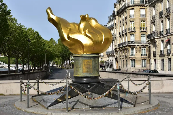 Flamme de la Liberté (Place Diana)