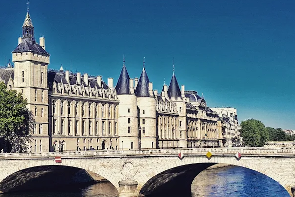 The Conciergerie – Former Royal Palace & Revolutionary Prison