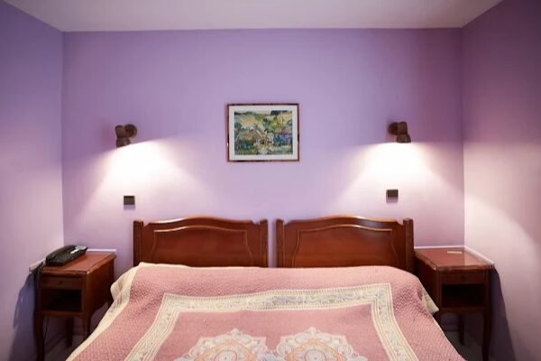 Hôtel Cluny‑Sorbonne – Charme historique au cœur du Quartier Latin