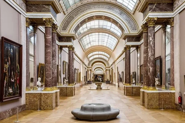 Louvre Museum