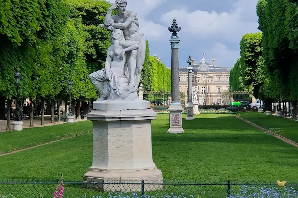 Garden of the Great Explorers Marco Polo & Cavelier de La Salle