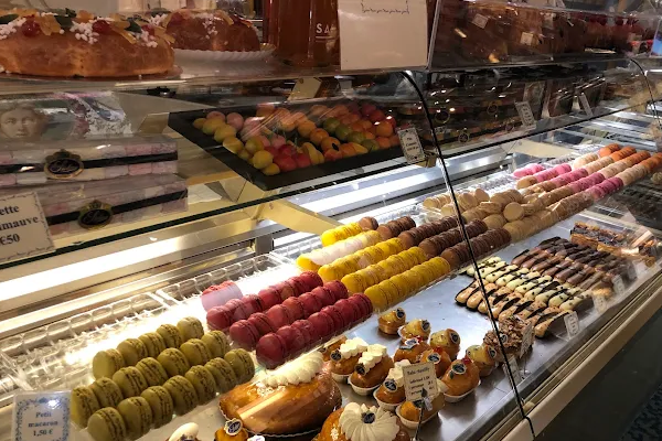 Stohrer – Paris’s Oldest Pâtisserie